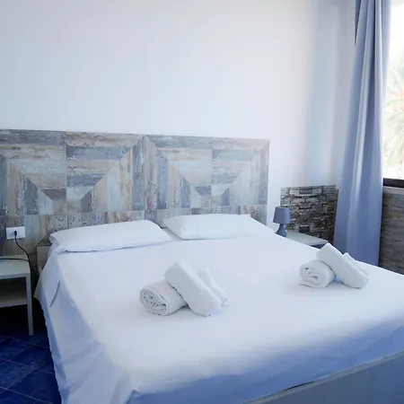 Al Vecchio Pontile 3* Марсала