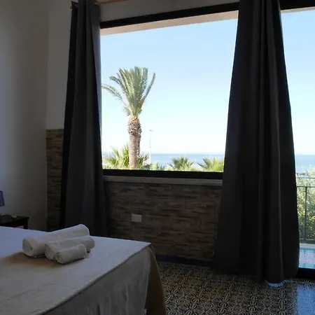 Al Vecchio Pontile Sicilia Bed & Breakfast
