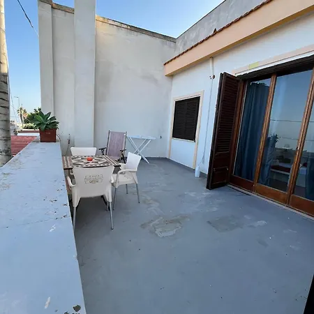 Al Vecchio Pontile Sea View فندق مبيت وإفطار