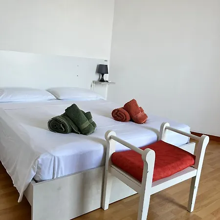 Al Vecchio Pontile Sea View Bed & Breakfast Marsala
