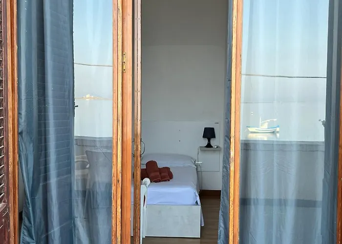 Al Vecchio Pontile Vista Mare מרסאלה