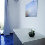 ベッド・アンド・ブレックファスト Al Vecchio Pontile Vista Mare 4*
