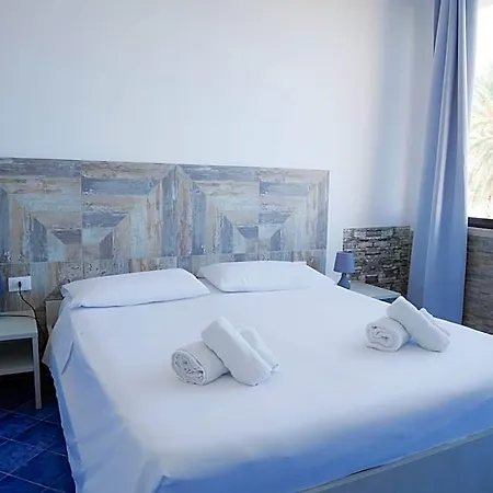 Al Vecchio Pontile Vista Mare Bed & Breakfast Marsala