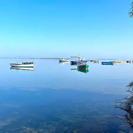 Al Vecchio Pontile Vista Mare Bed & Breakfast Marsala
